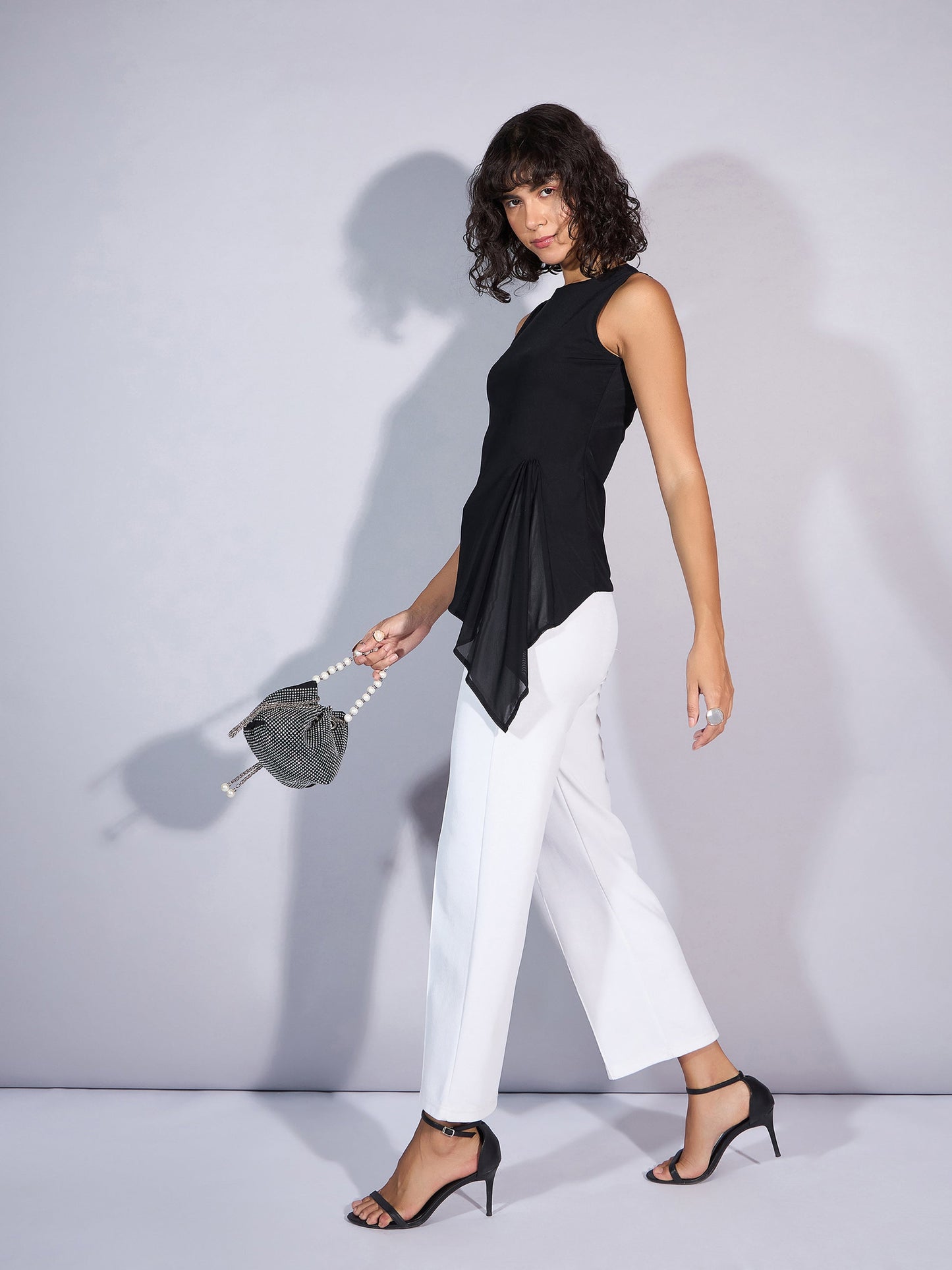Black Asymmetric Top