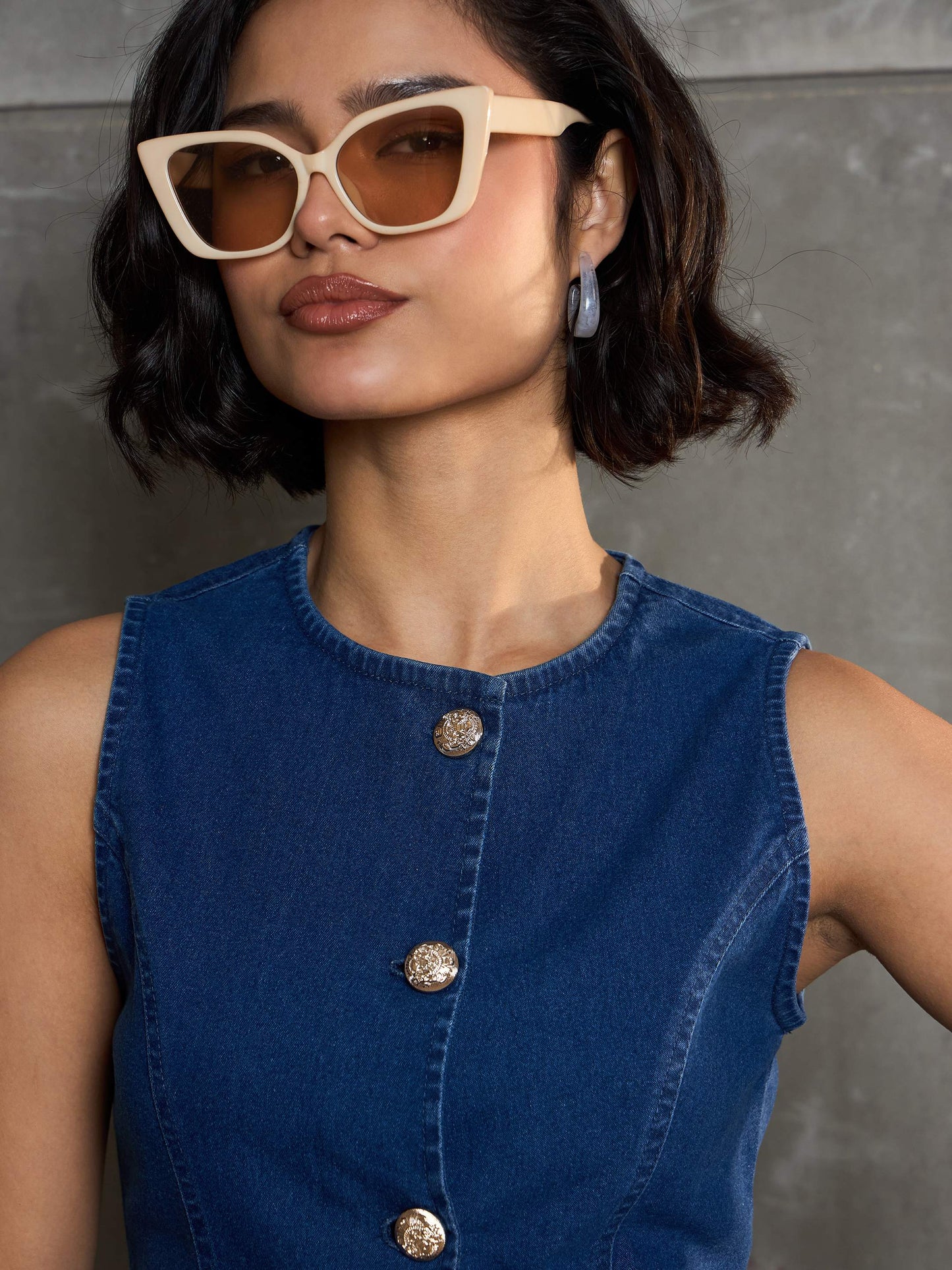 Women Navy Denim Front Open Sleeveless Top With Shorts