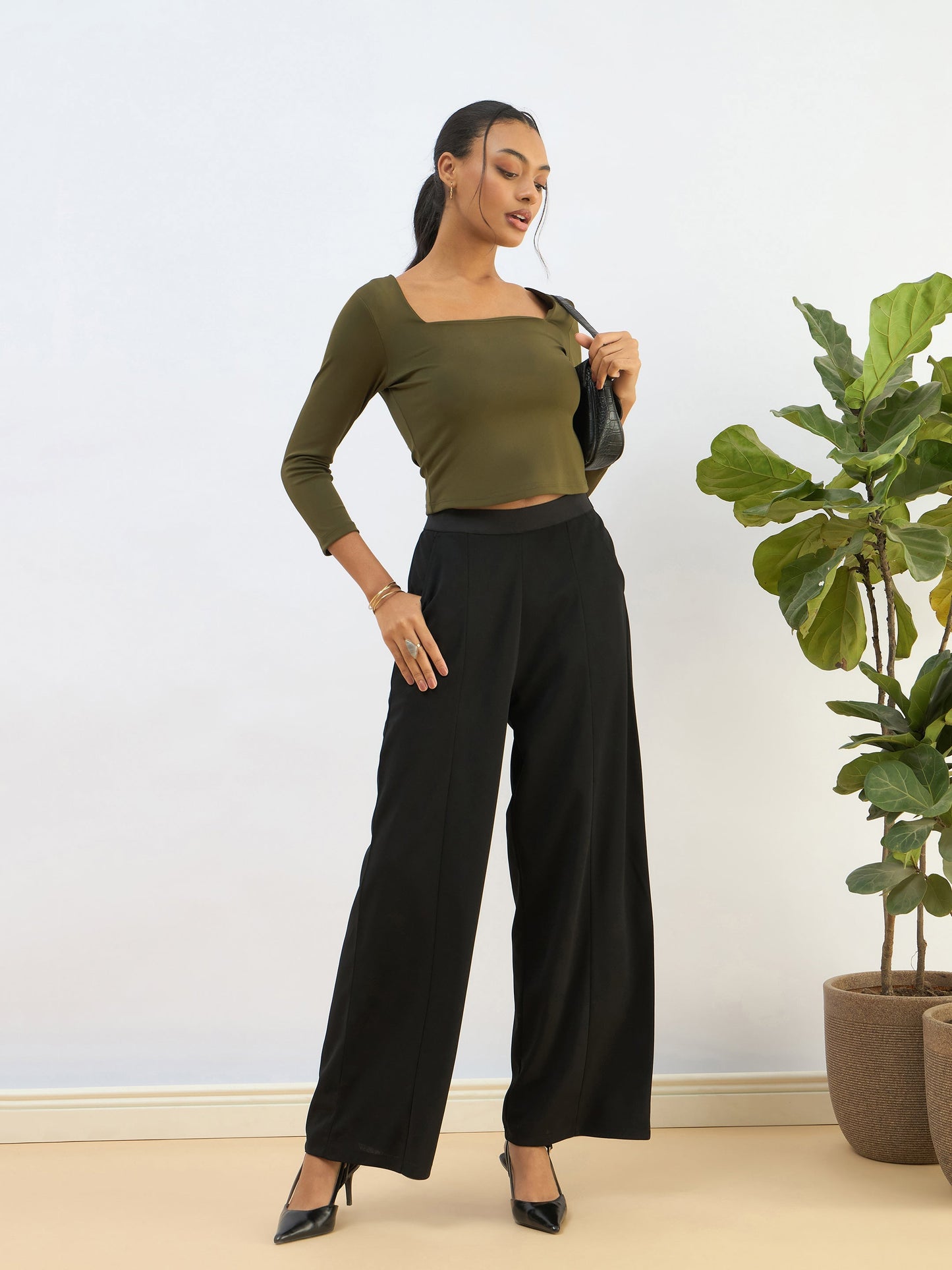 Olive Square Neck Knitted Crop Top