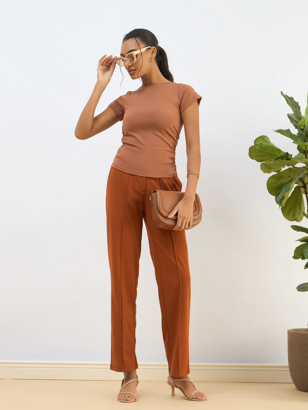 Women Rust Knitted Short Sleeve Ruched Crop Top