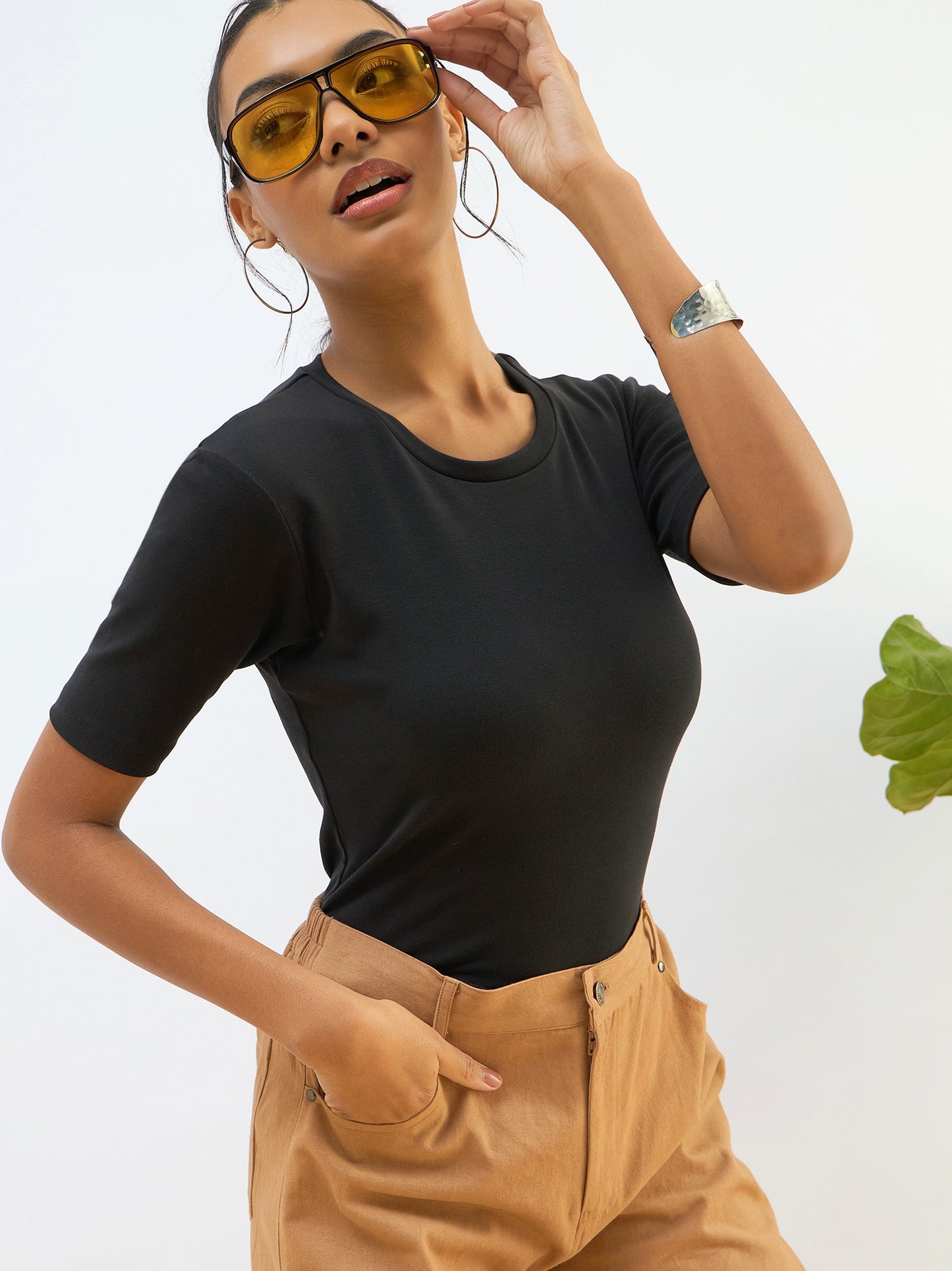 Black Rib Short Sleeves Top