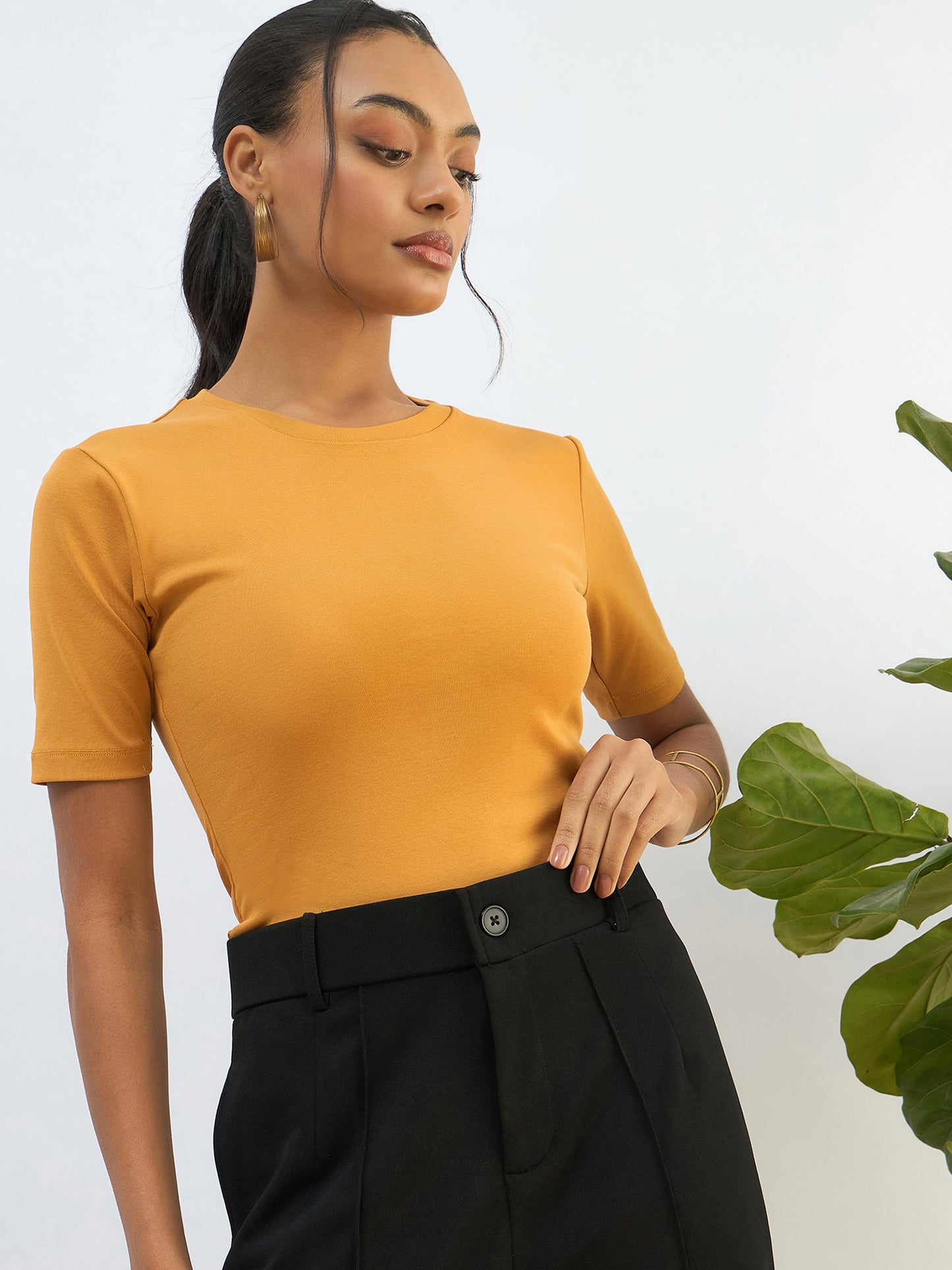 Women Mustard Rib Short Sleeves Top