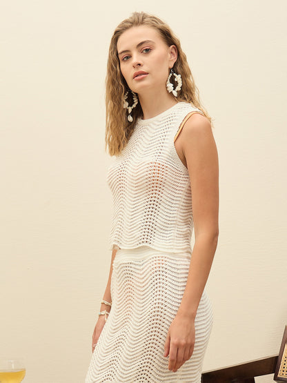Women Off-White Crochet Round Neck Sleeveless Top