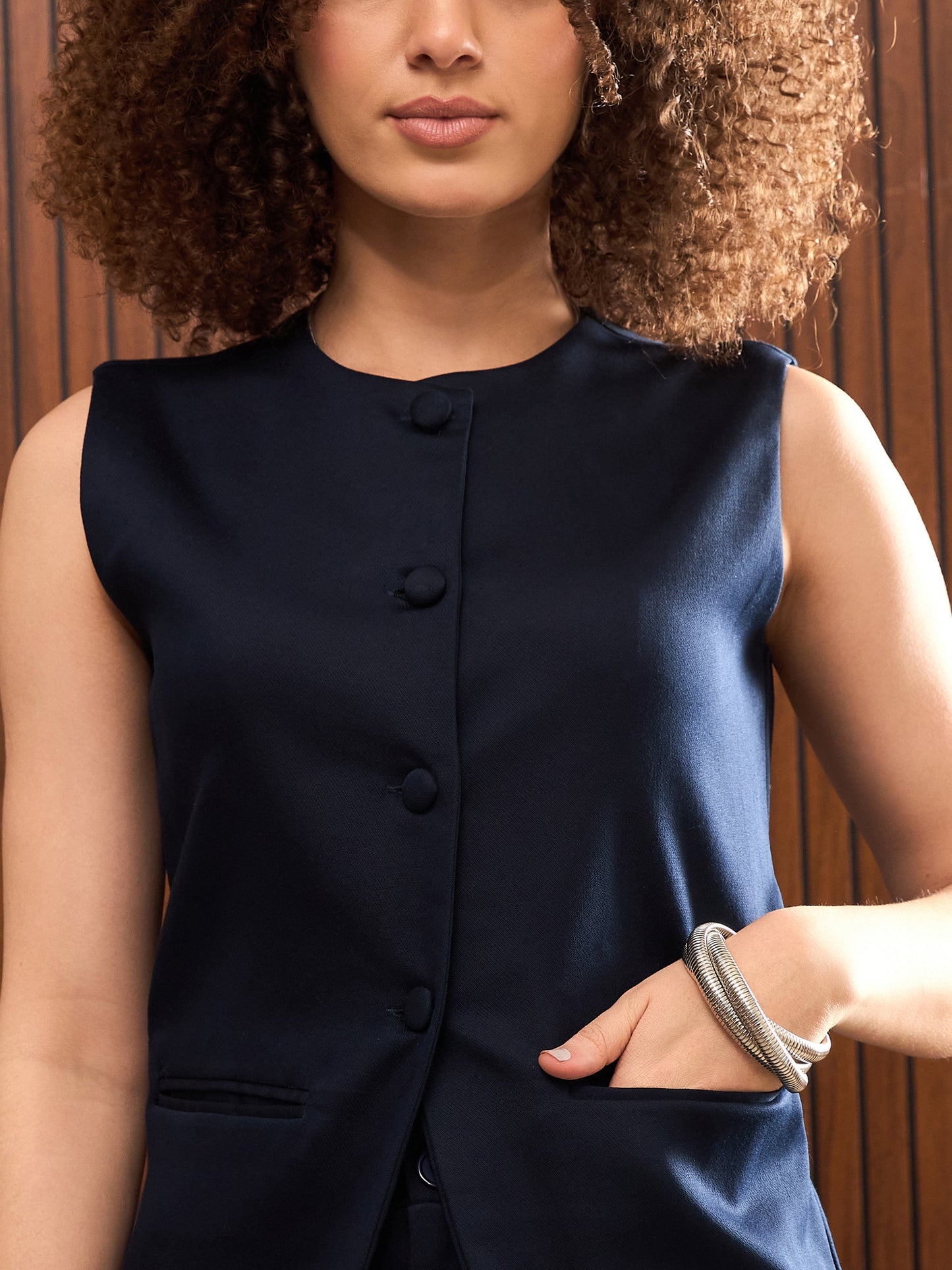 Women Navy Sleeveless Bone Pocket Longline Top