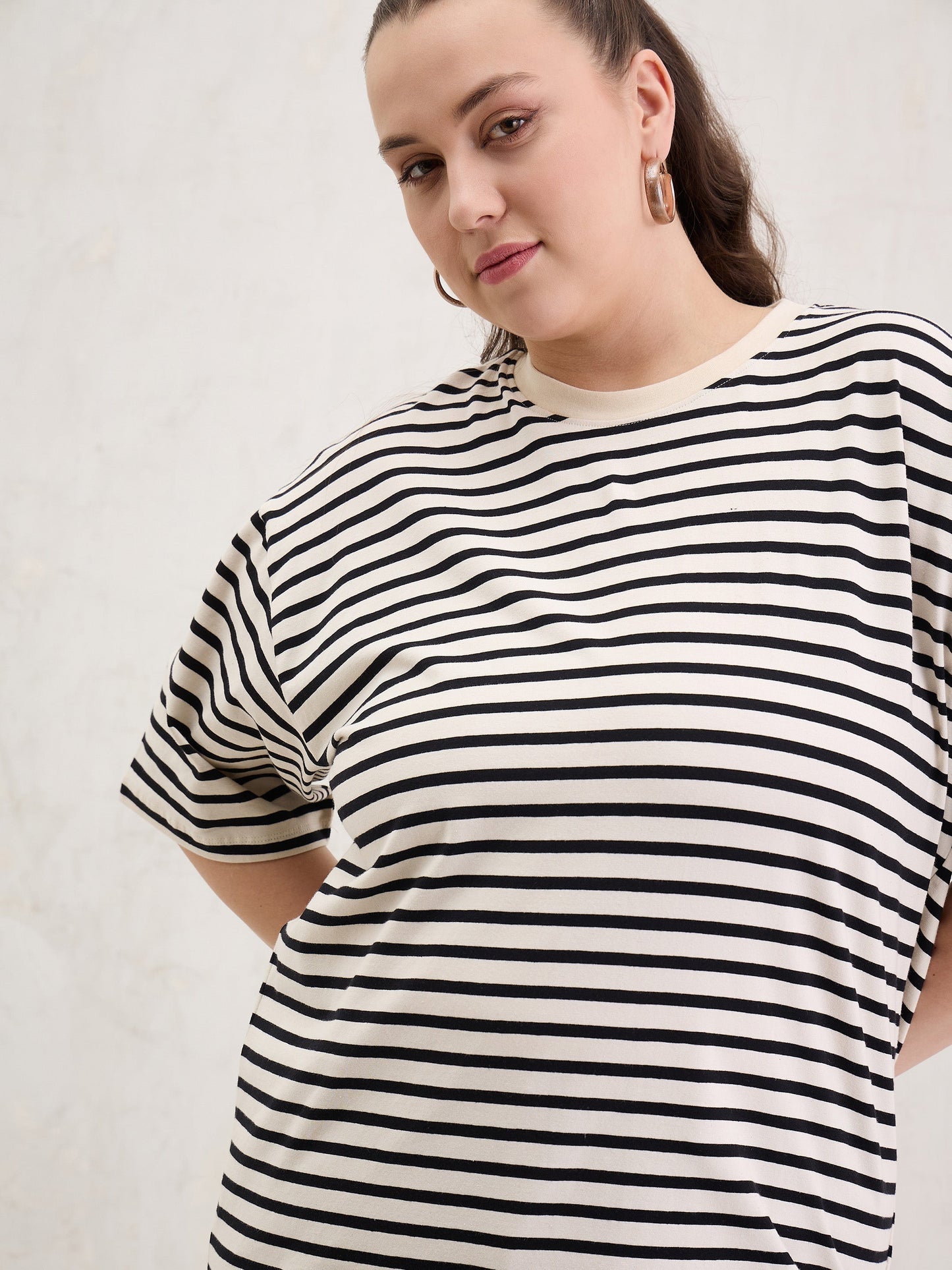Black & Off White Stripe Round Neck T-Shirt-SASSAFRAS Curve