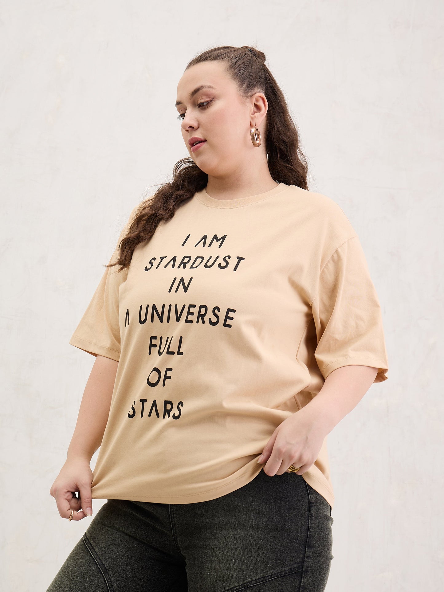 Beige Graphic I AM STARDUST Print T-Shirt-SASSAFRAS Curve