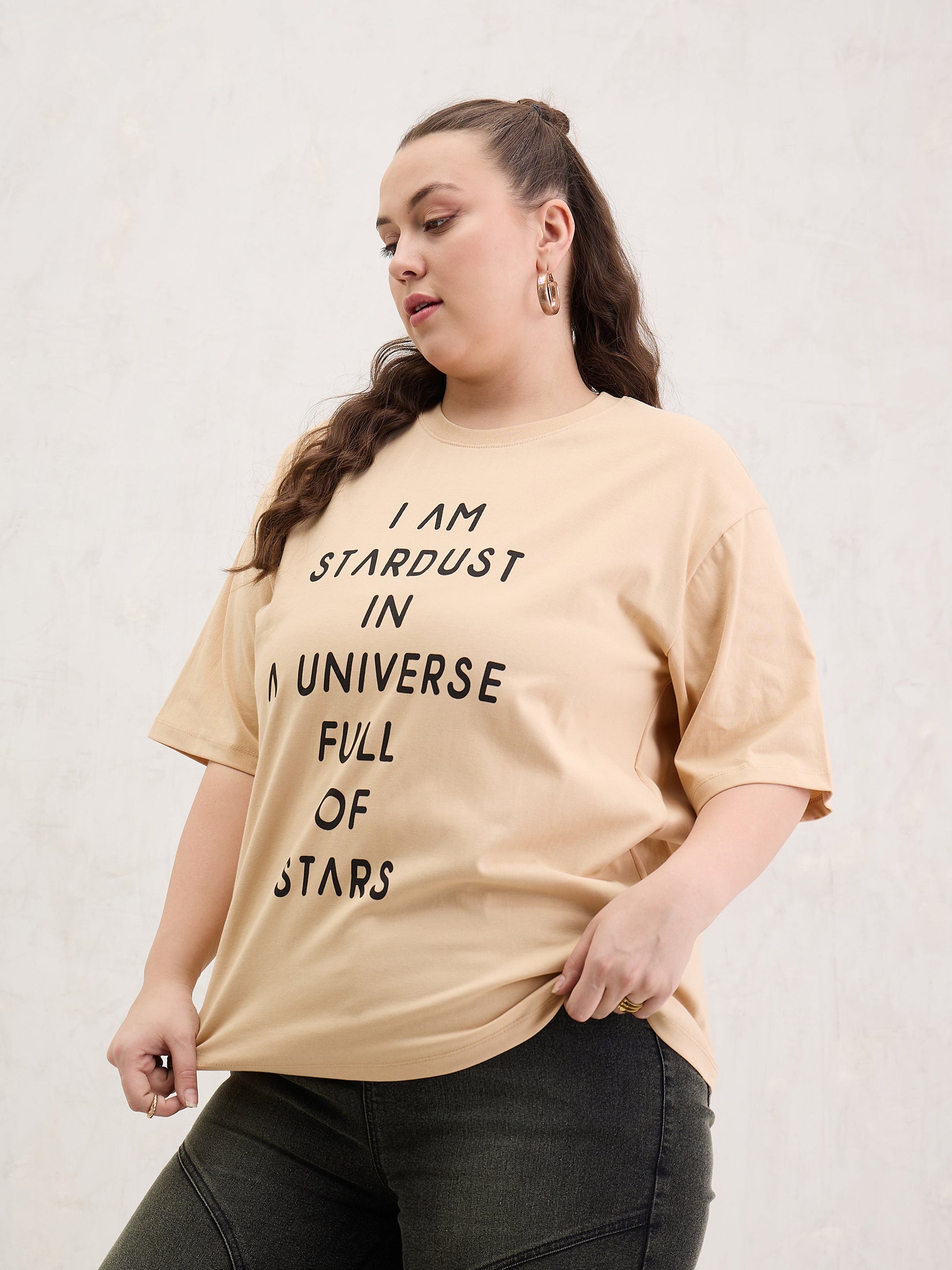 Beige Graphic I AM STARDUST Print T-Shirt-SASSAFRAS Curve