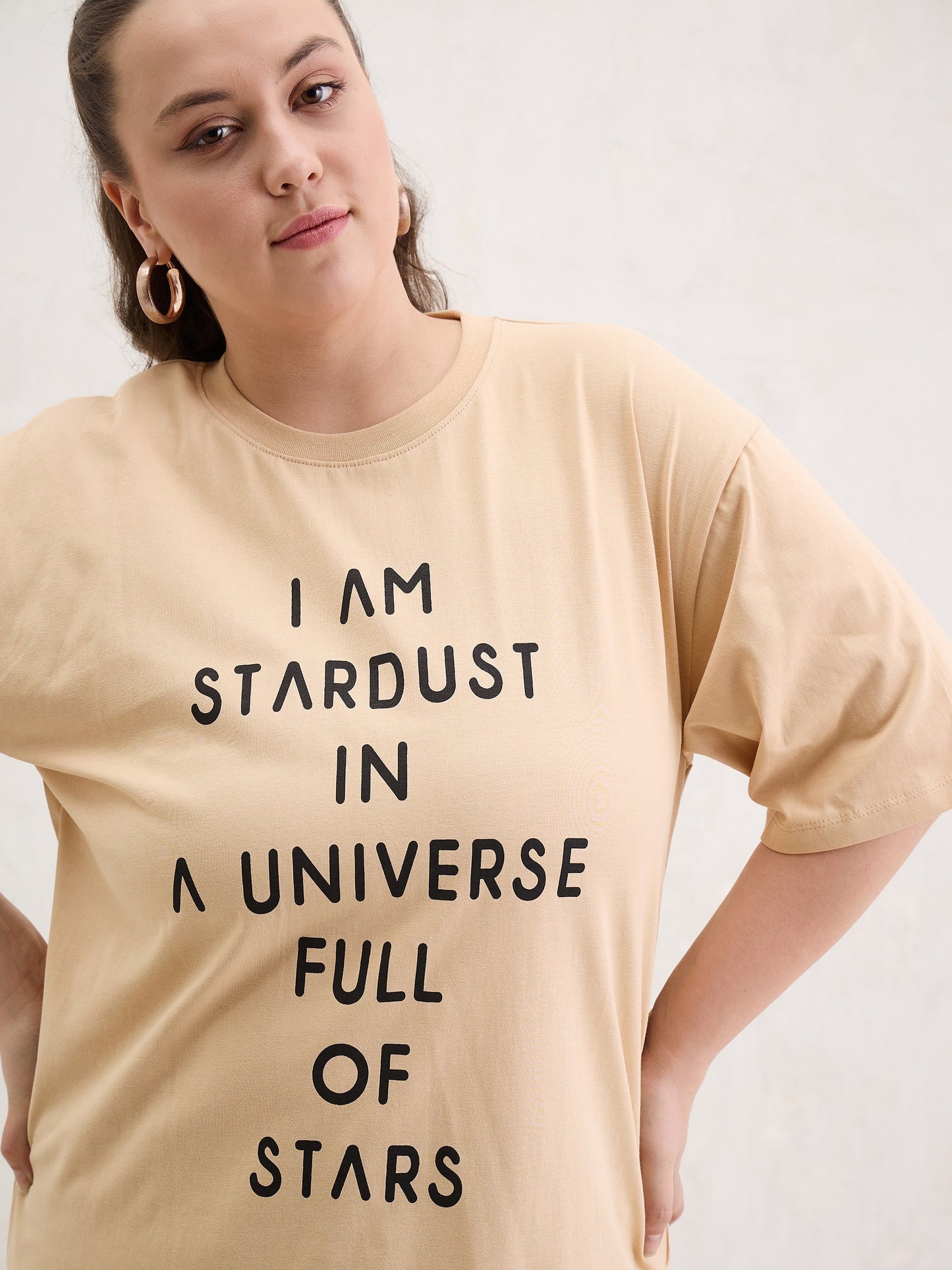 Beige Graphic I AM STARDUST Print T-Shirt-SASSAFRAS Curve