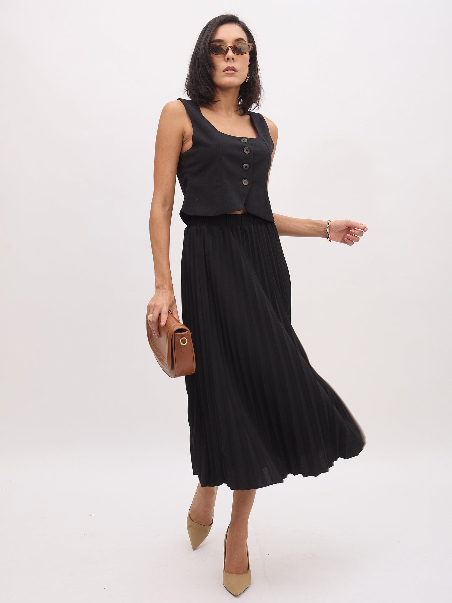 Black Sleeveless Front Button Waistcoat