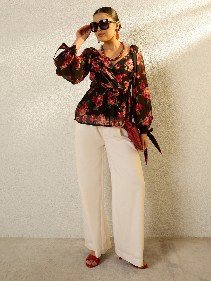 Women Black Floral Sweetheart Neck Smocked Top