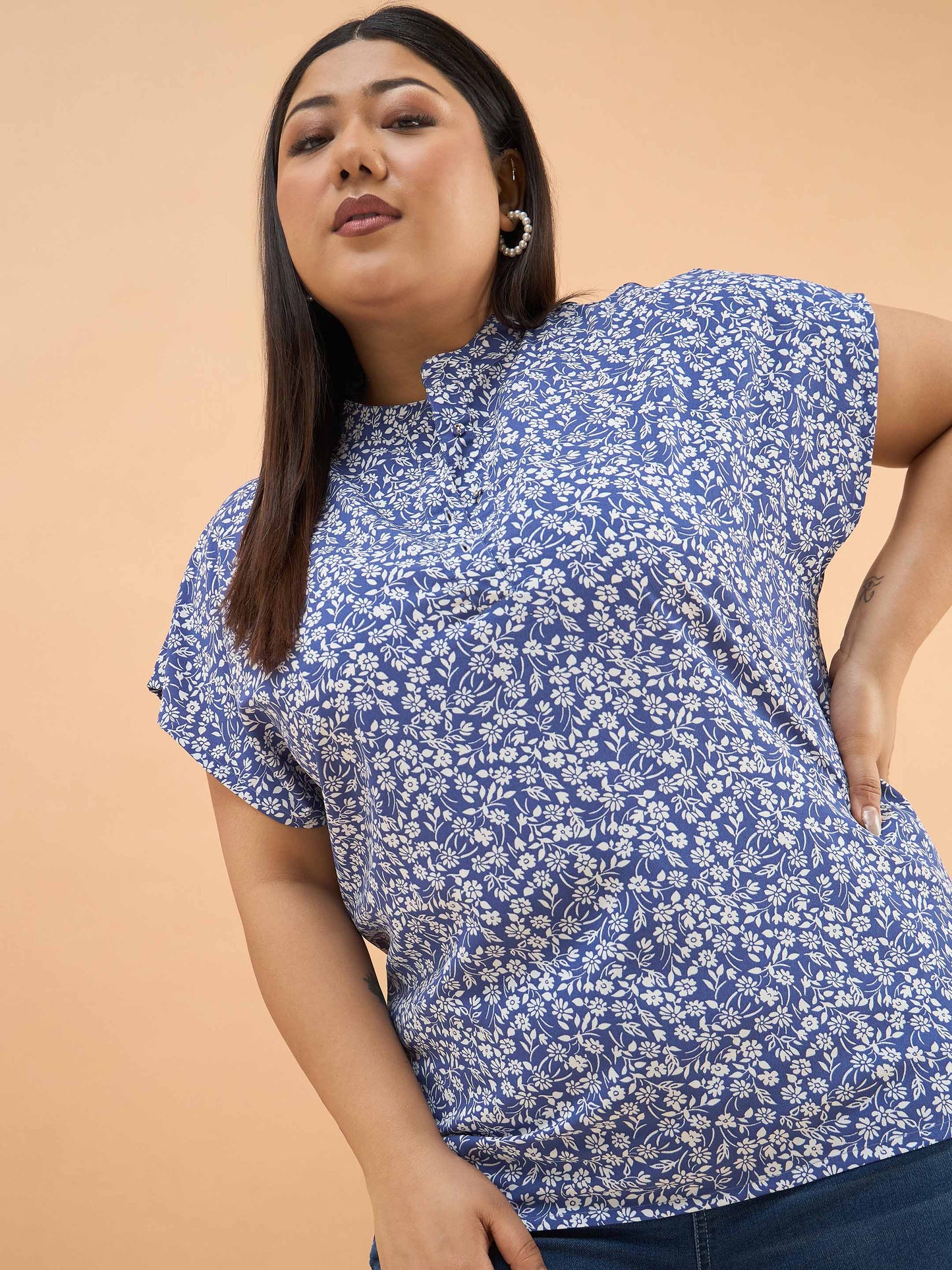 Blue Ditsy Floral Mandarin Collar Regular Top