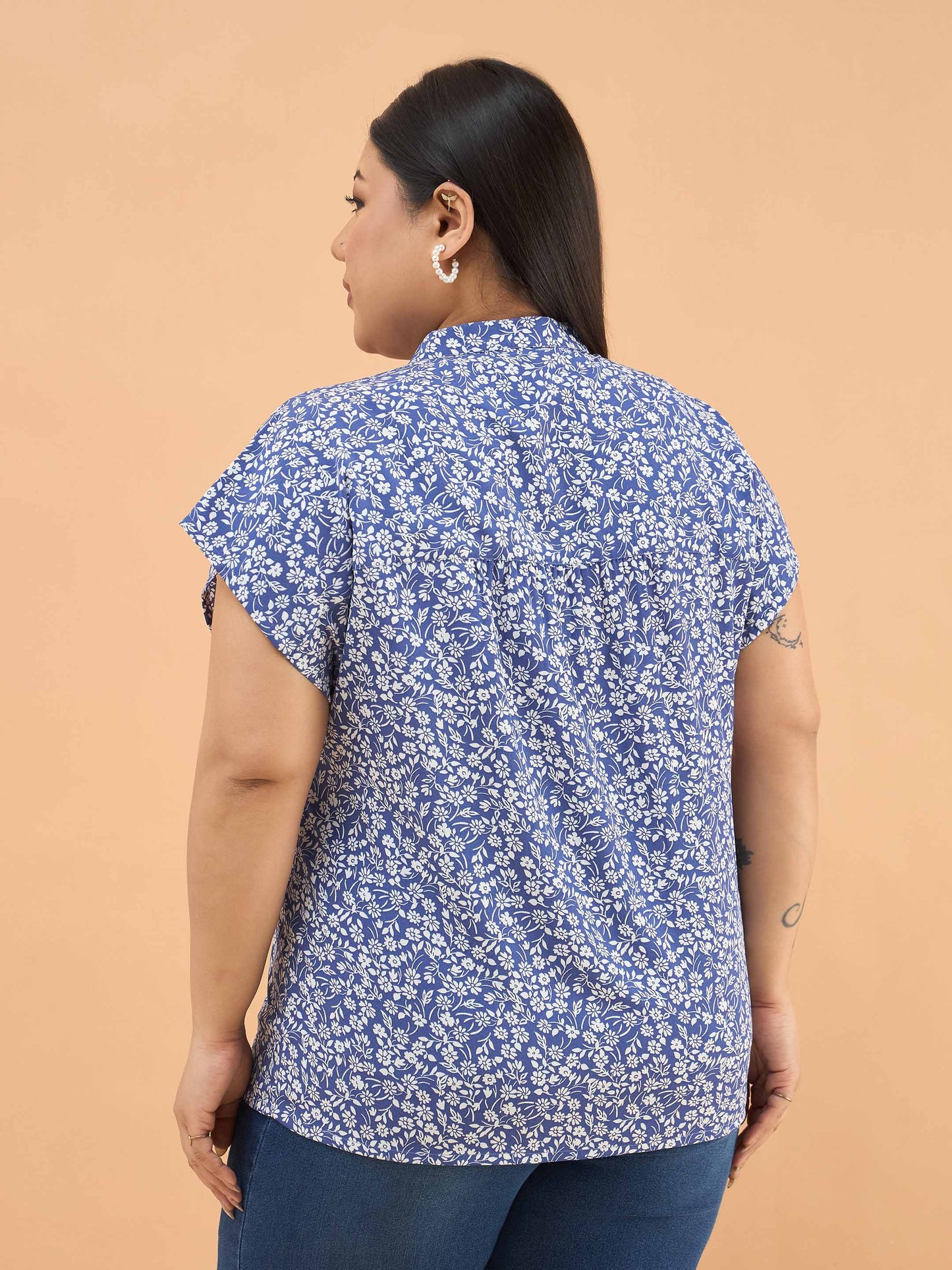 Blue Ditsy Floral Mandarin Collar Regular Top