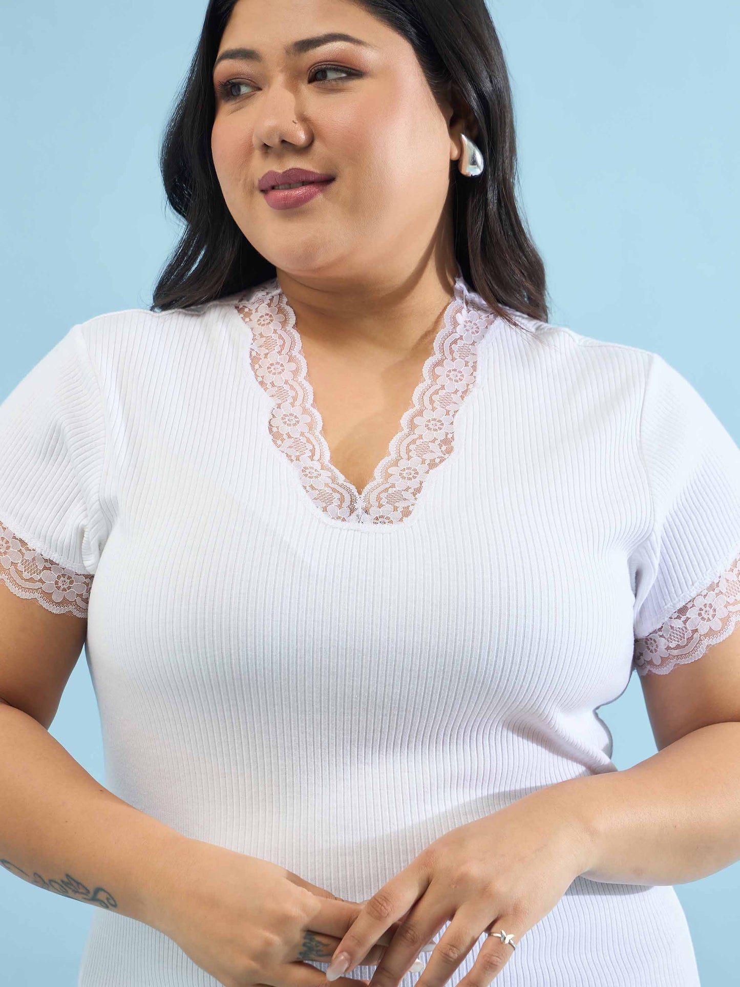 White Rib V Neck Lace Top