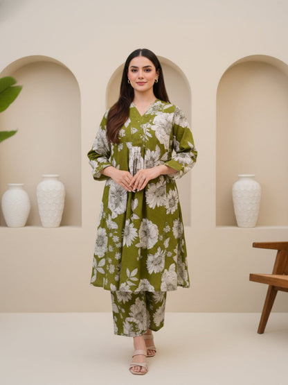 Green Self Design Cotton Fabric Long Sleeves V-Neck Calf Length Kurta Set