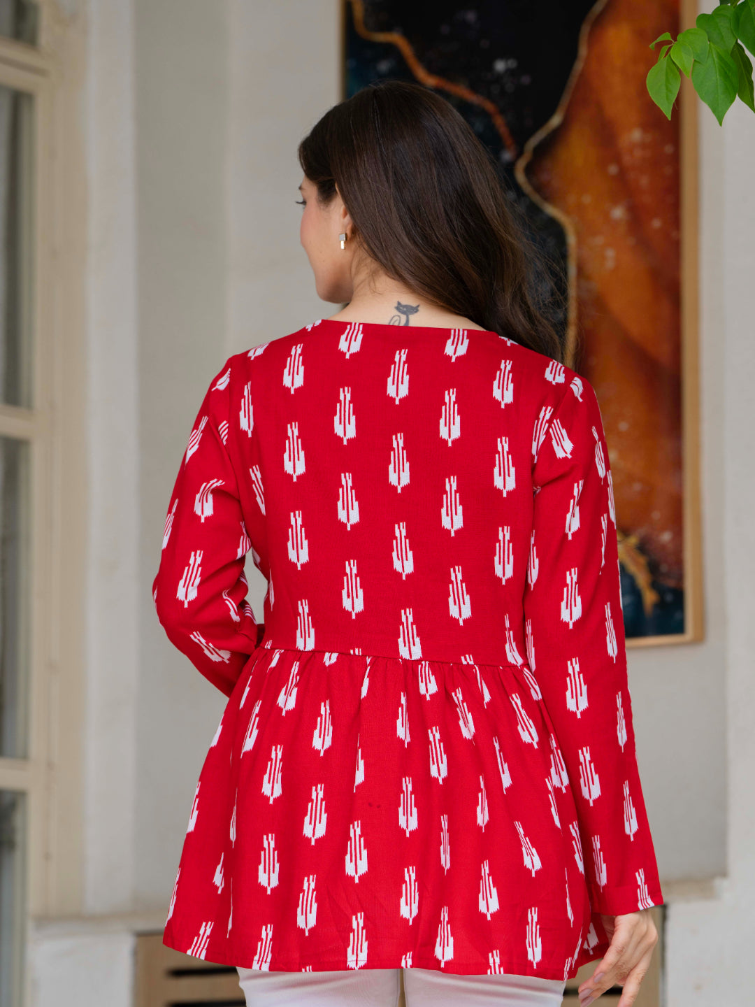 Red Self Design Cotton Fabric Tunics Three-Quarter Sleeves V-Neck Hip Length