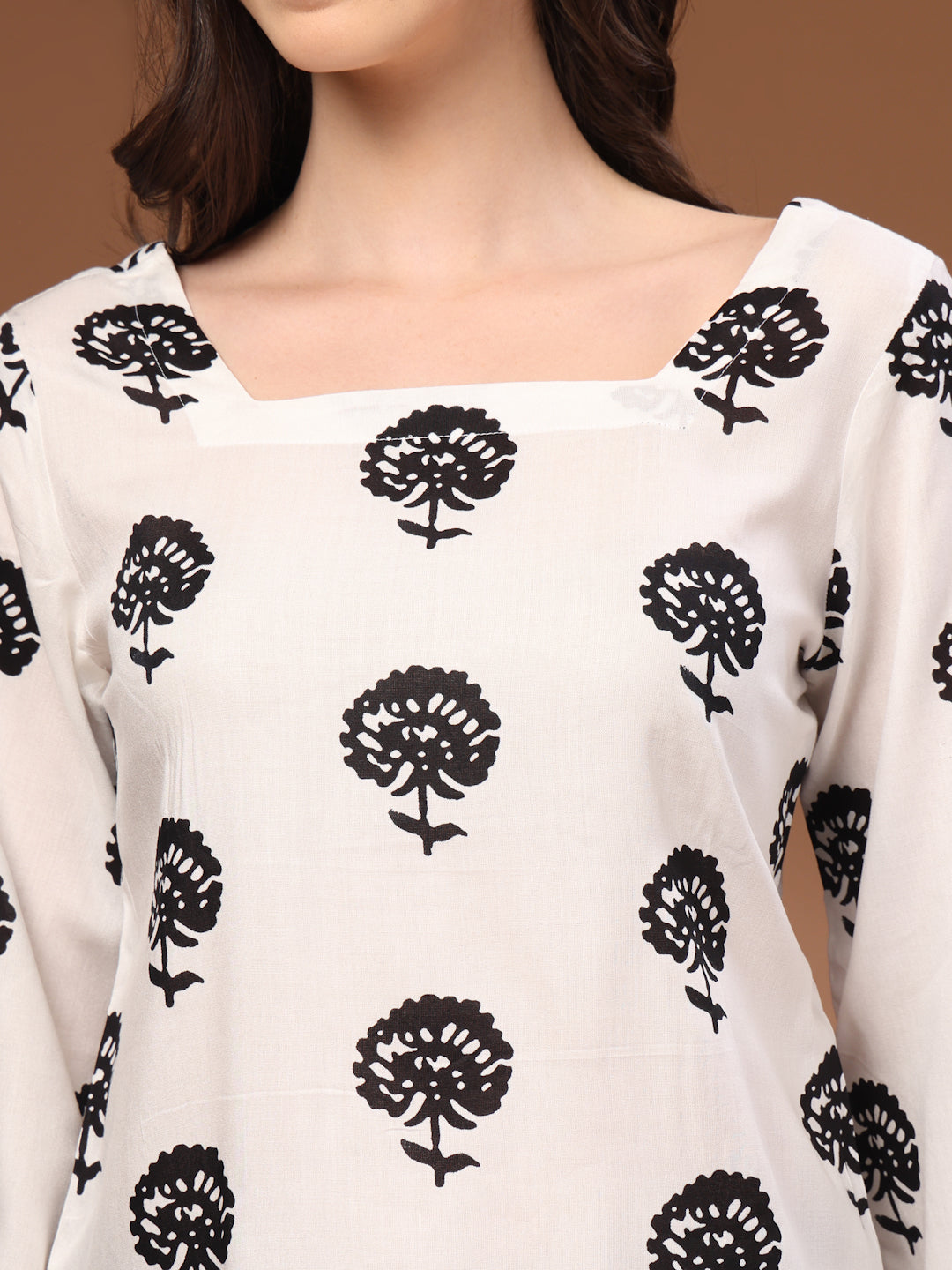 White Self Design Cotton Fabric Tunic 3/4 Sleeves Square Neck Hip Length