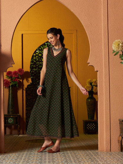 Green Floral Slant Empire Seam Maxi Dress