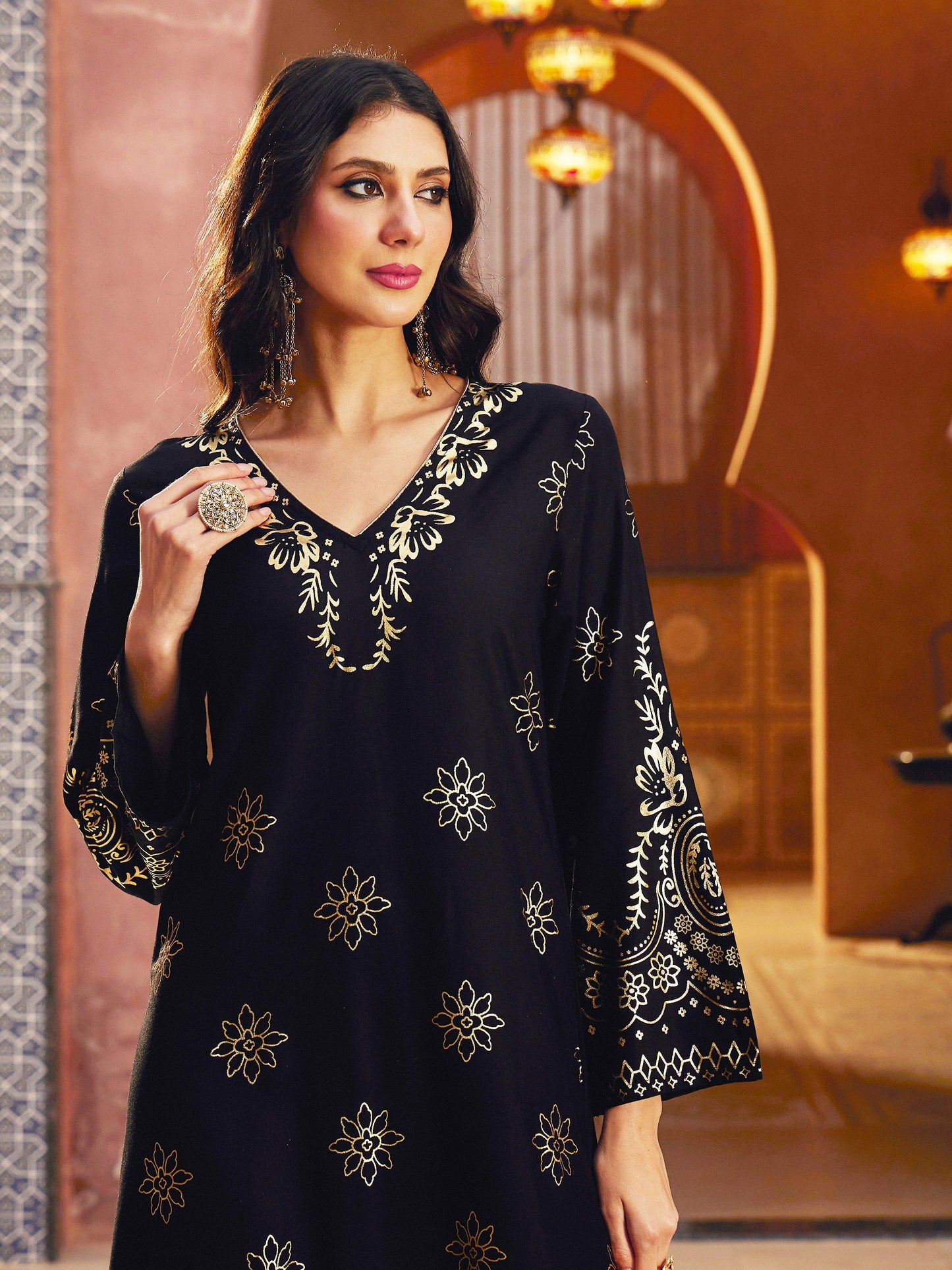 Women Black Foil Print V-Neck Abaya Dress