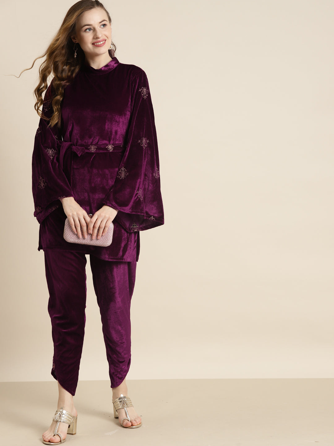 Purple Velvet Zari Embroidered Belt Short Kurta