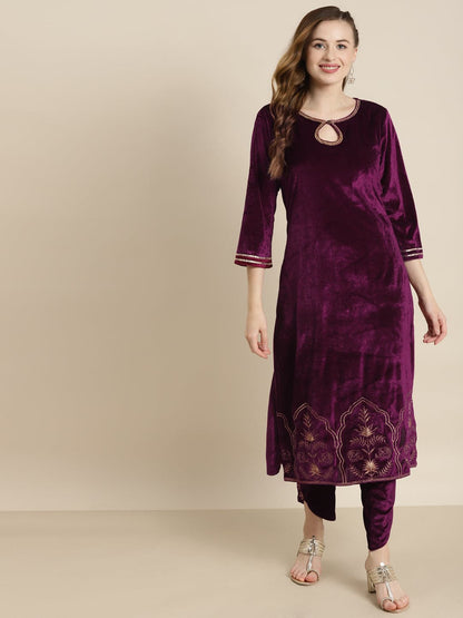 Purple Velvet Hem Zari Embroidered Kurta-Kurtas-SASSAFRAS