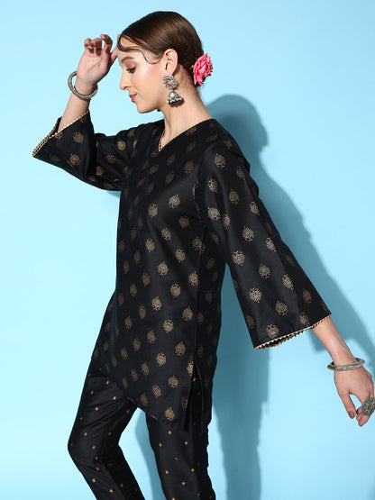 Black Cotton Silk Floral Foil Short Kurta