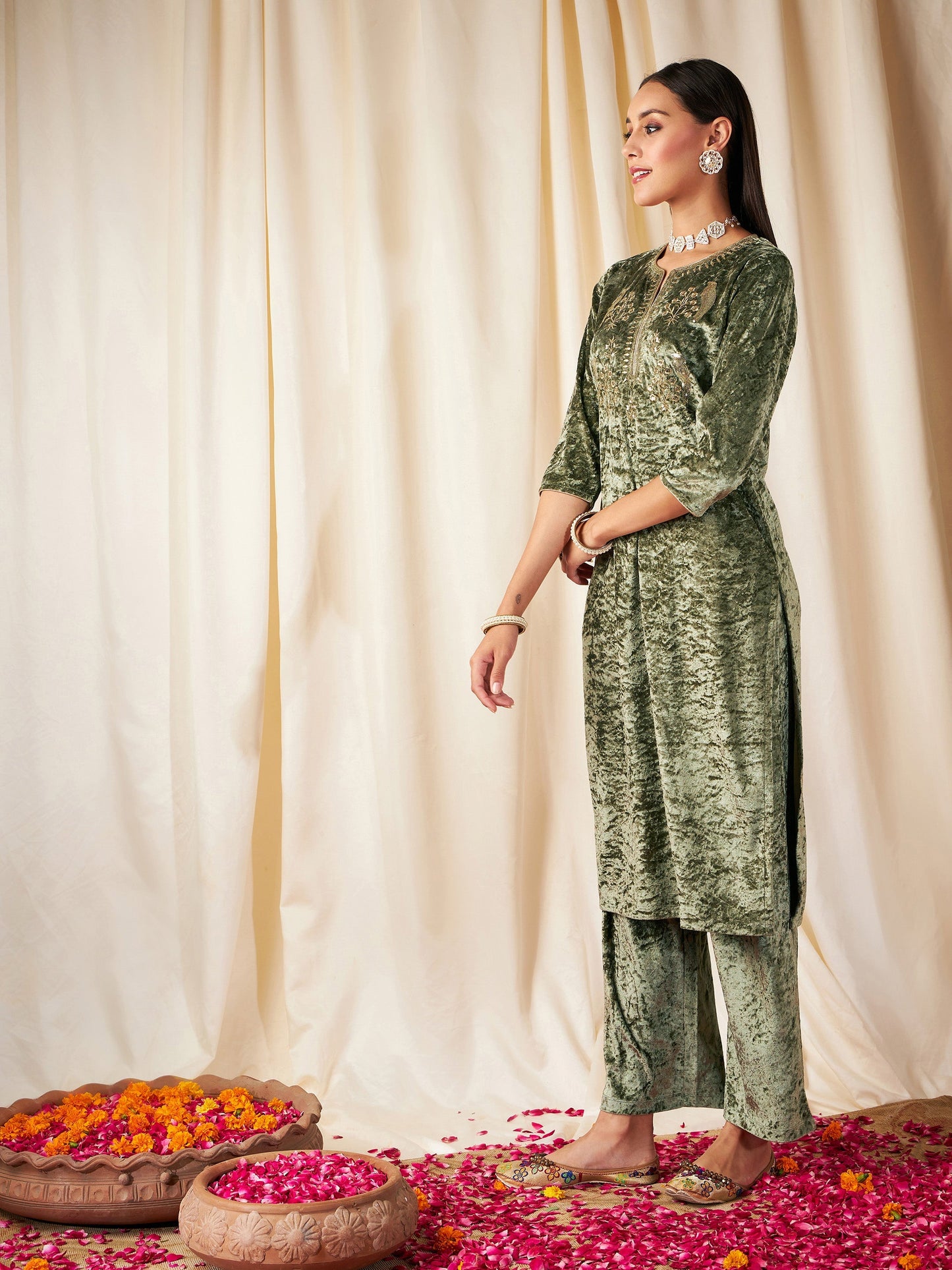 Green Velvet Front Embroidered Straight Kurta