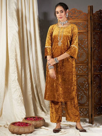 Mustard Velvet Pocket Embroidery Straight Kurta