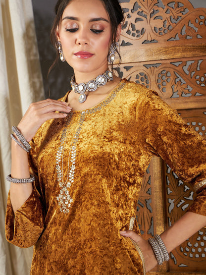 Mustard Velvet Pocket Embroidery Straight Kurta