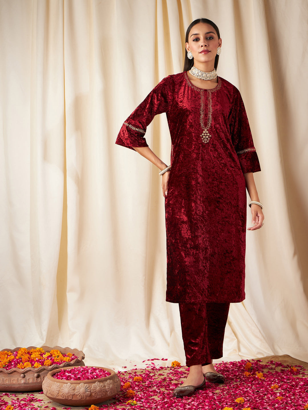 Maroon Velvet Pocket Embroidery Straight Kurta-Shae by SASSAFRAS