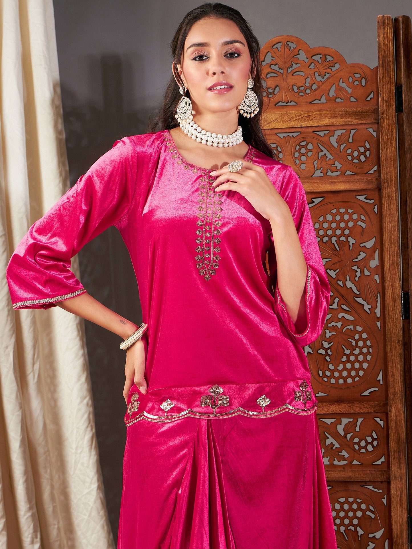 Fuchsia Velvet Embroidered Short Kurta