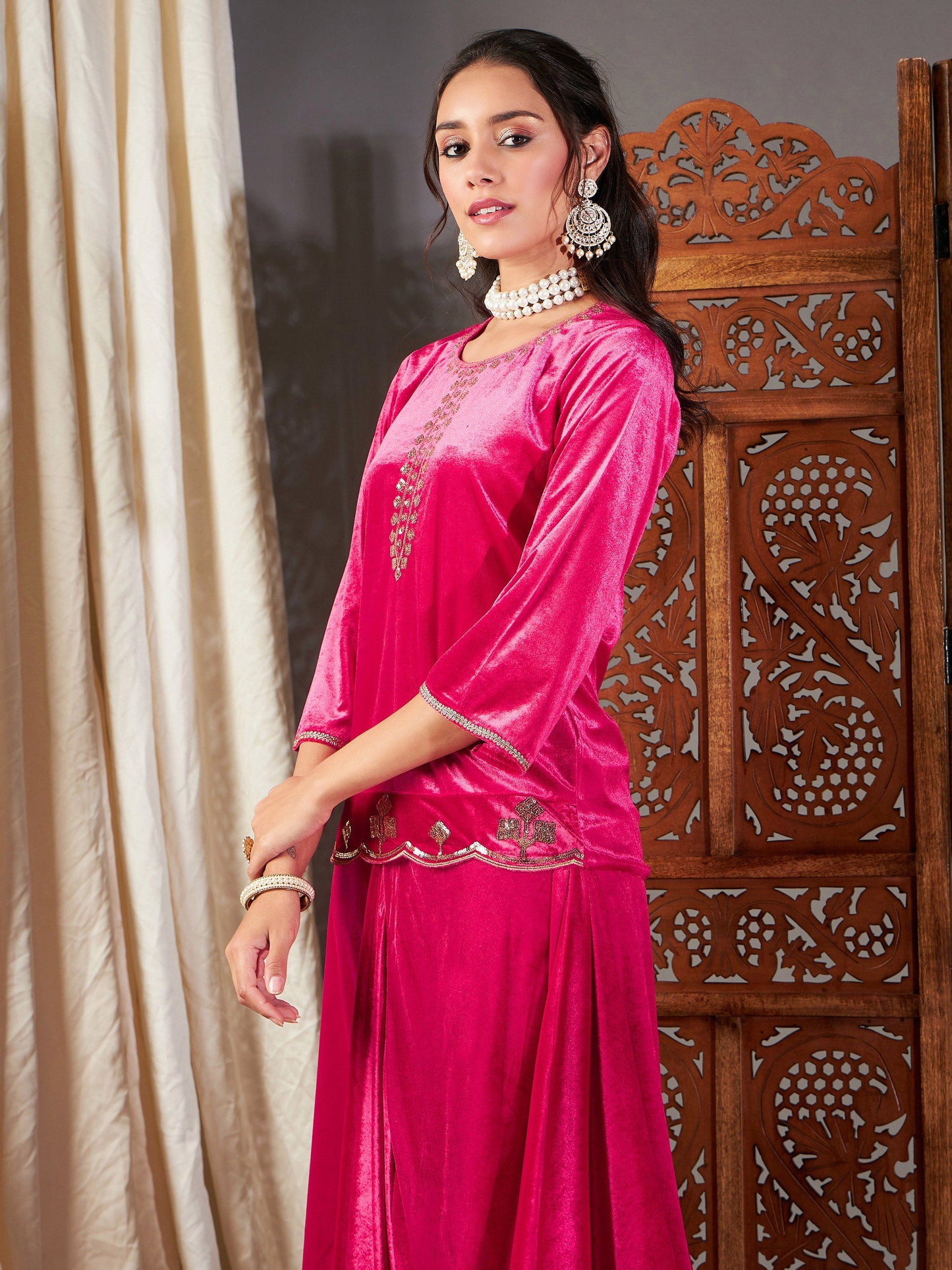 Fuchsia Velvet Embroidered Short Kurta