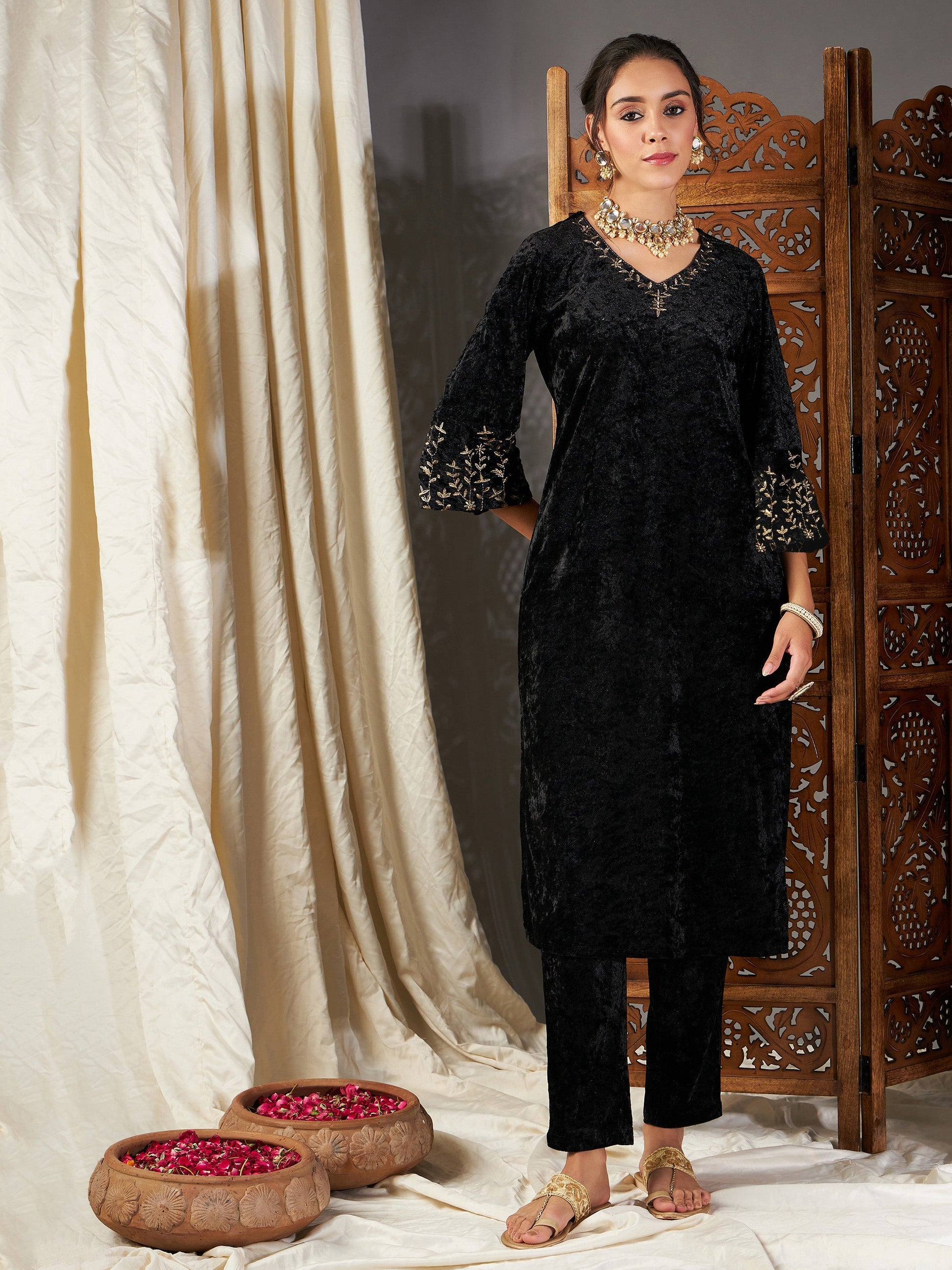 Black Velvet Sleeve Embroidered Straight Kurta-Shae by SASSAFRAS