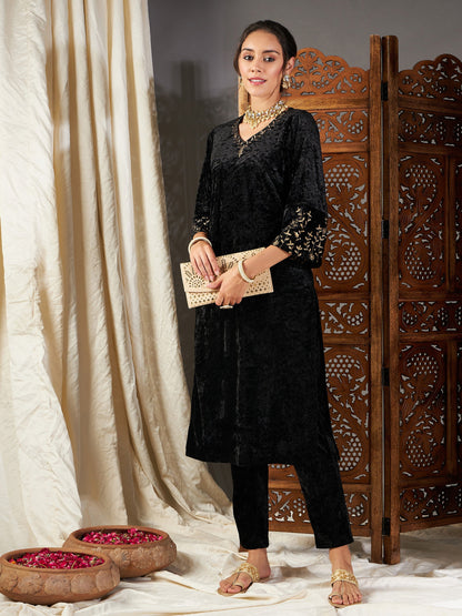Black Velvet Sleeve Embroidered Straight Kurta-Shae by SASSAFRAS