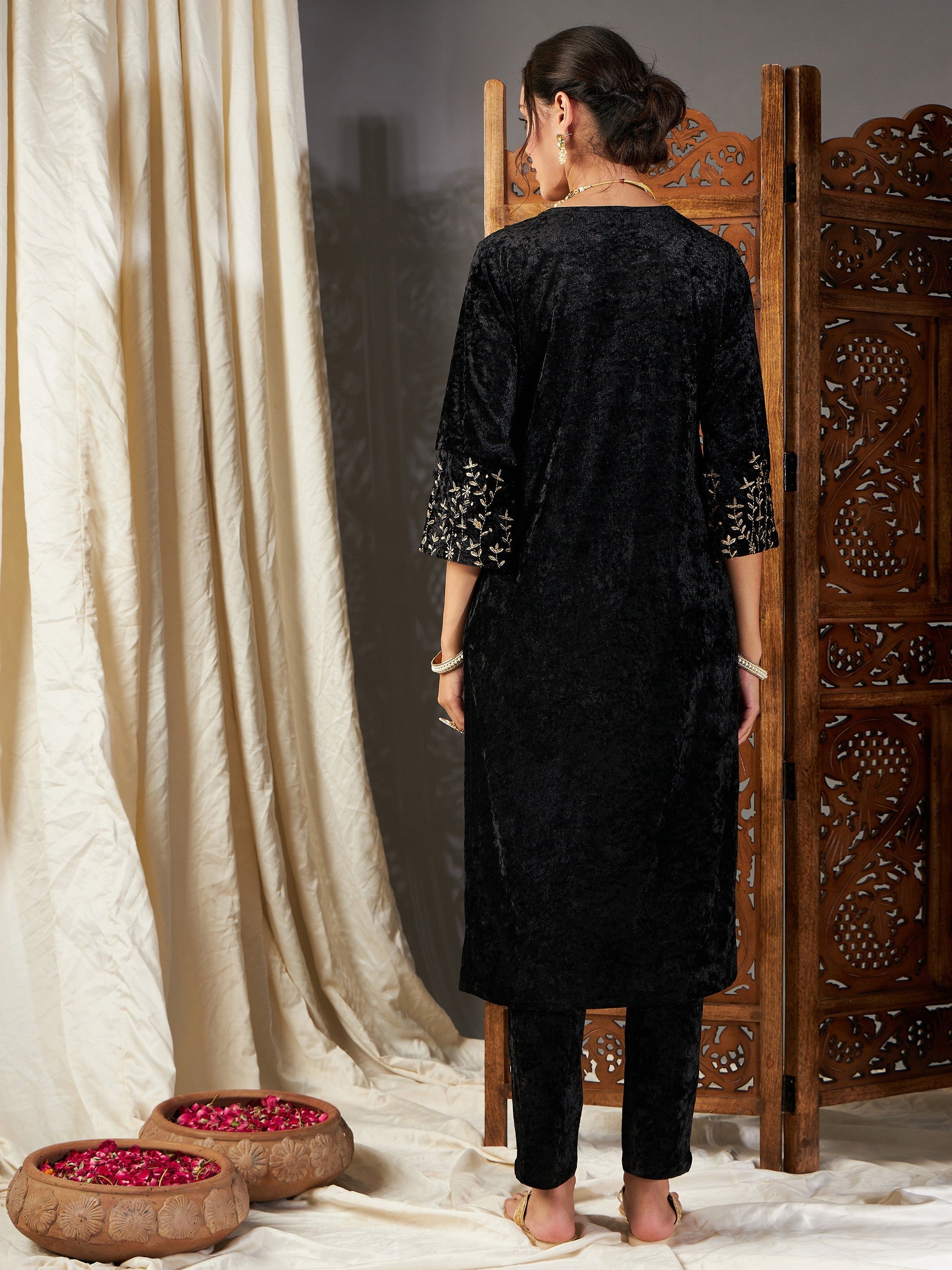 Black Velvet Sleeve Embroidered Straight Kurta-Shae by SASSAFRAS
