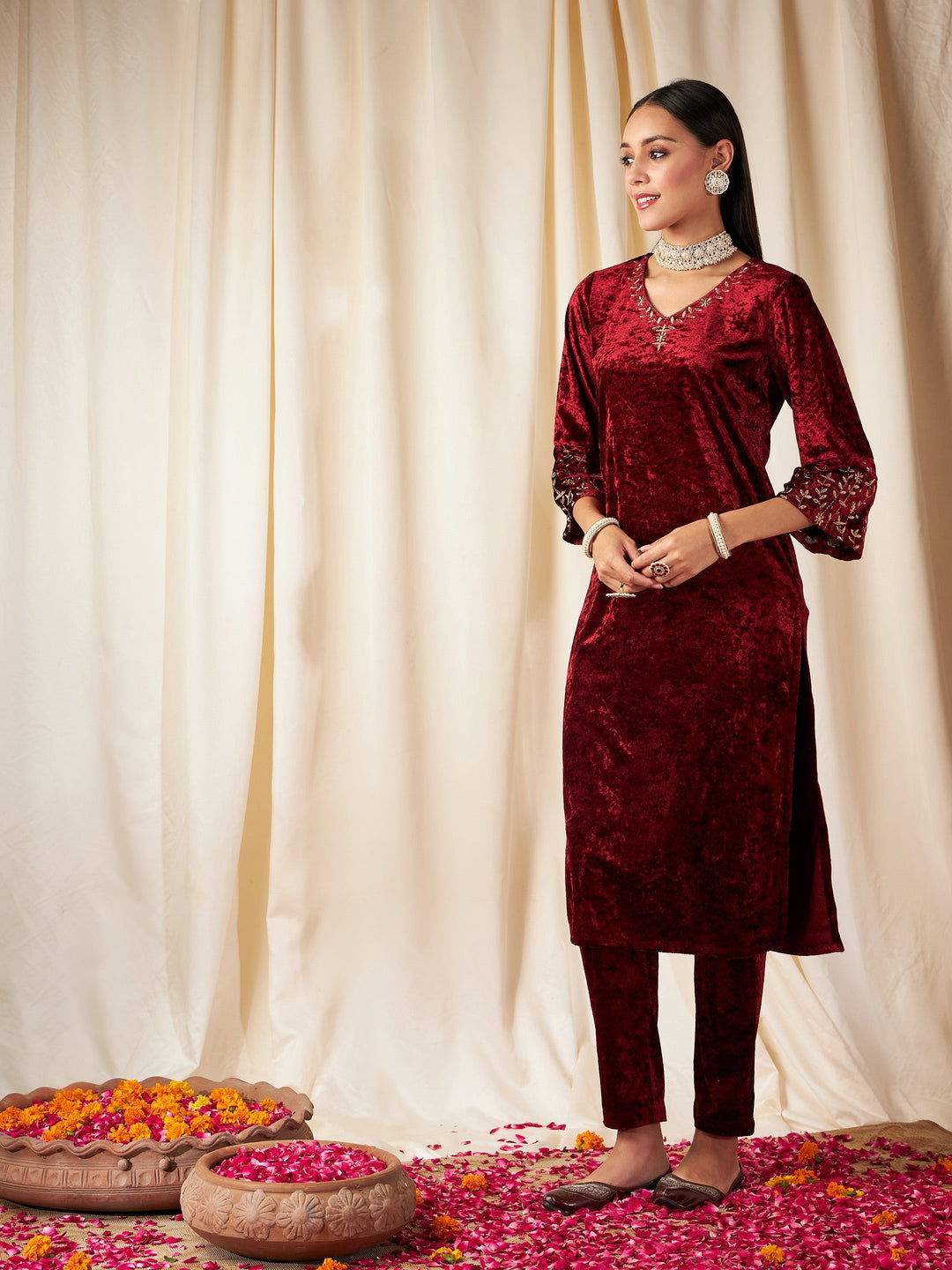 Maroon  Velvet Sleeve Embroidered Straight Kurta-Shae by SASSAFRAS