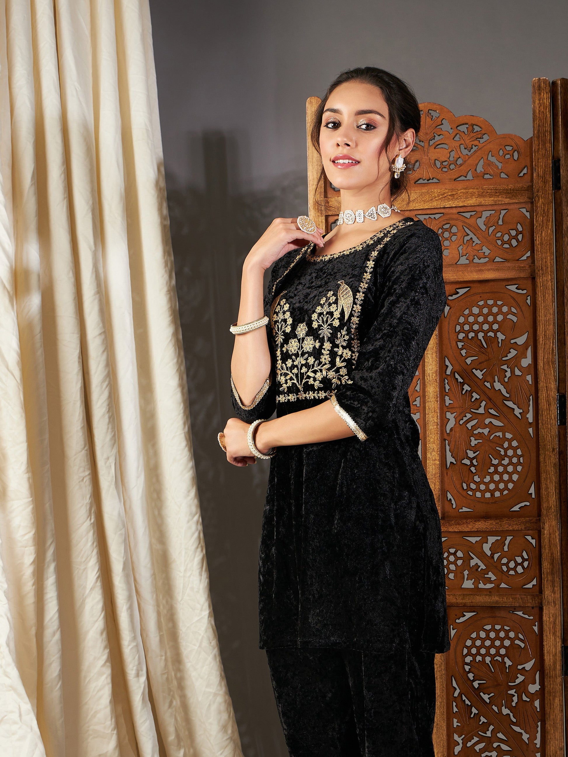 Black Velvet Embroidered Yoke Short Kurta-Shae by SASSAFRAS