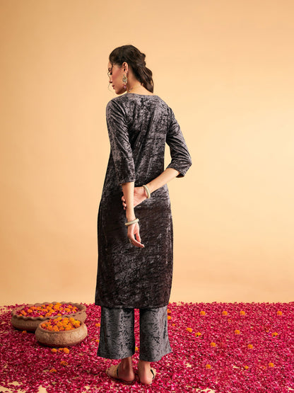 Grey Velvet Embroidered Straight Kurta