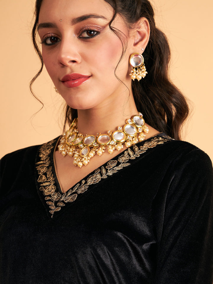 Black Velvet Zari Embroidered Pocket Straight Kurta-Shae by SASSAFRAS