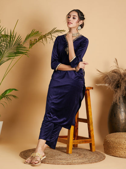 Navy Velvet Embroidered Pocket Straight Kurta-Shae by SASSAFRAS