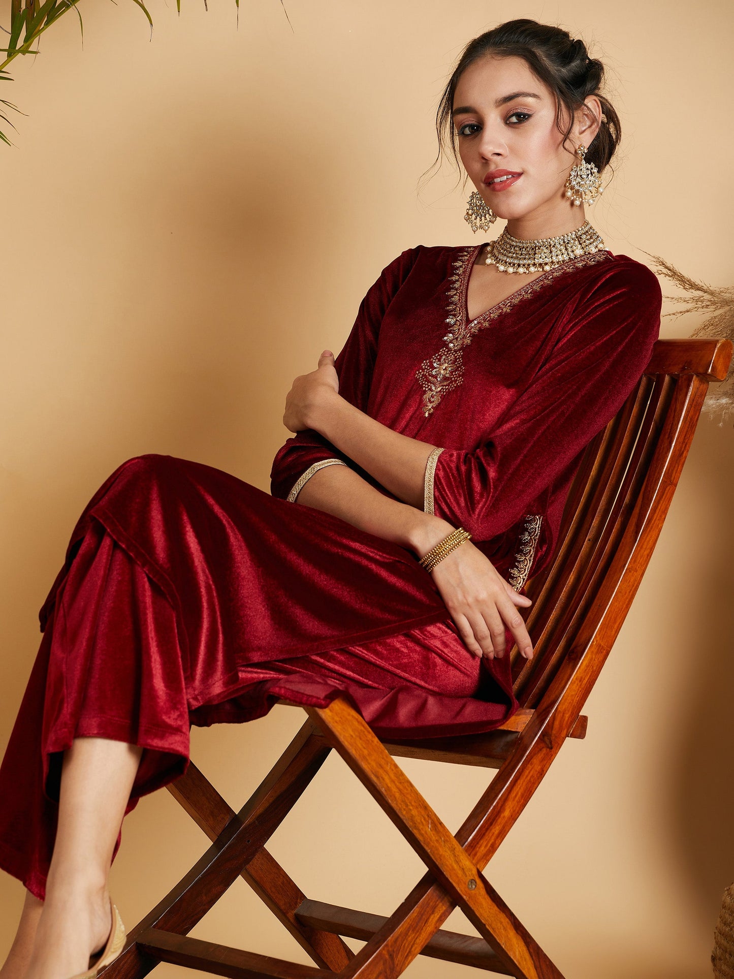 Maroon Velvet Embroidered Pocket Straight Kurta-Shae by SASSAFRAS