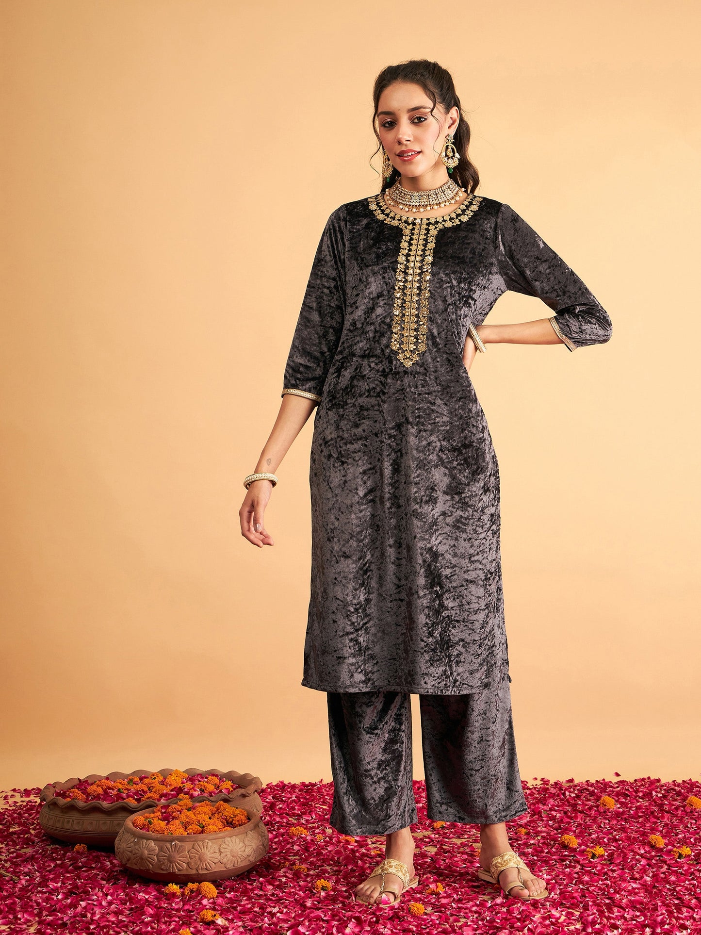 Grey Embroidered Straight Kurta