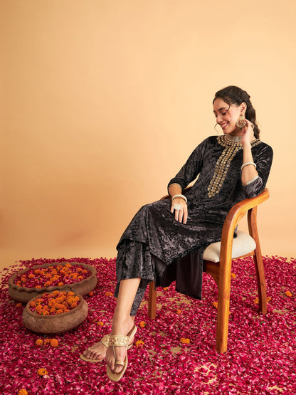 Grey Embroidered Straight Kurta