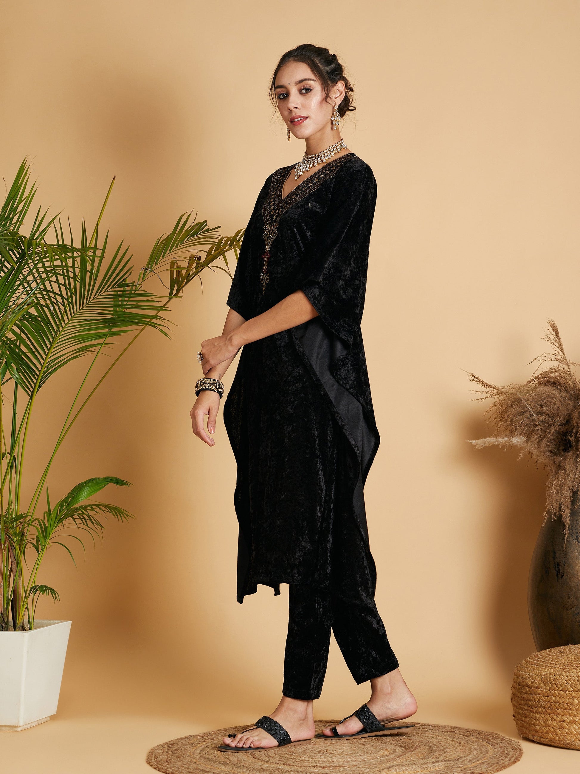 Black Velvet Kaftan Kurta-Shae by SASSAFRAS