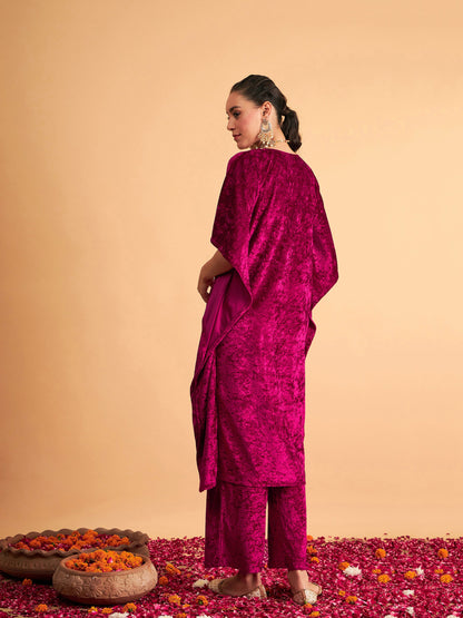 Women Fuchsia Velvet Kaftan Kurta