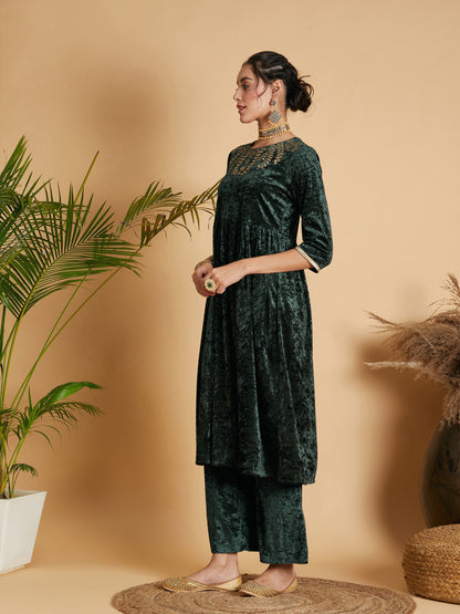 Emerald Neck Embroidered Velvet Gathered Kurta