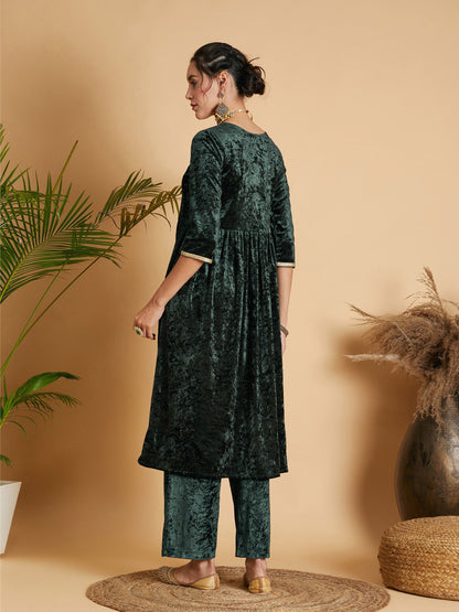 Emerald Neck Embroidered Velvet Gathered Kurta