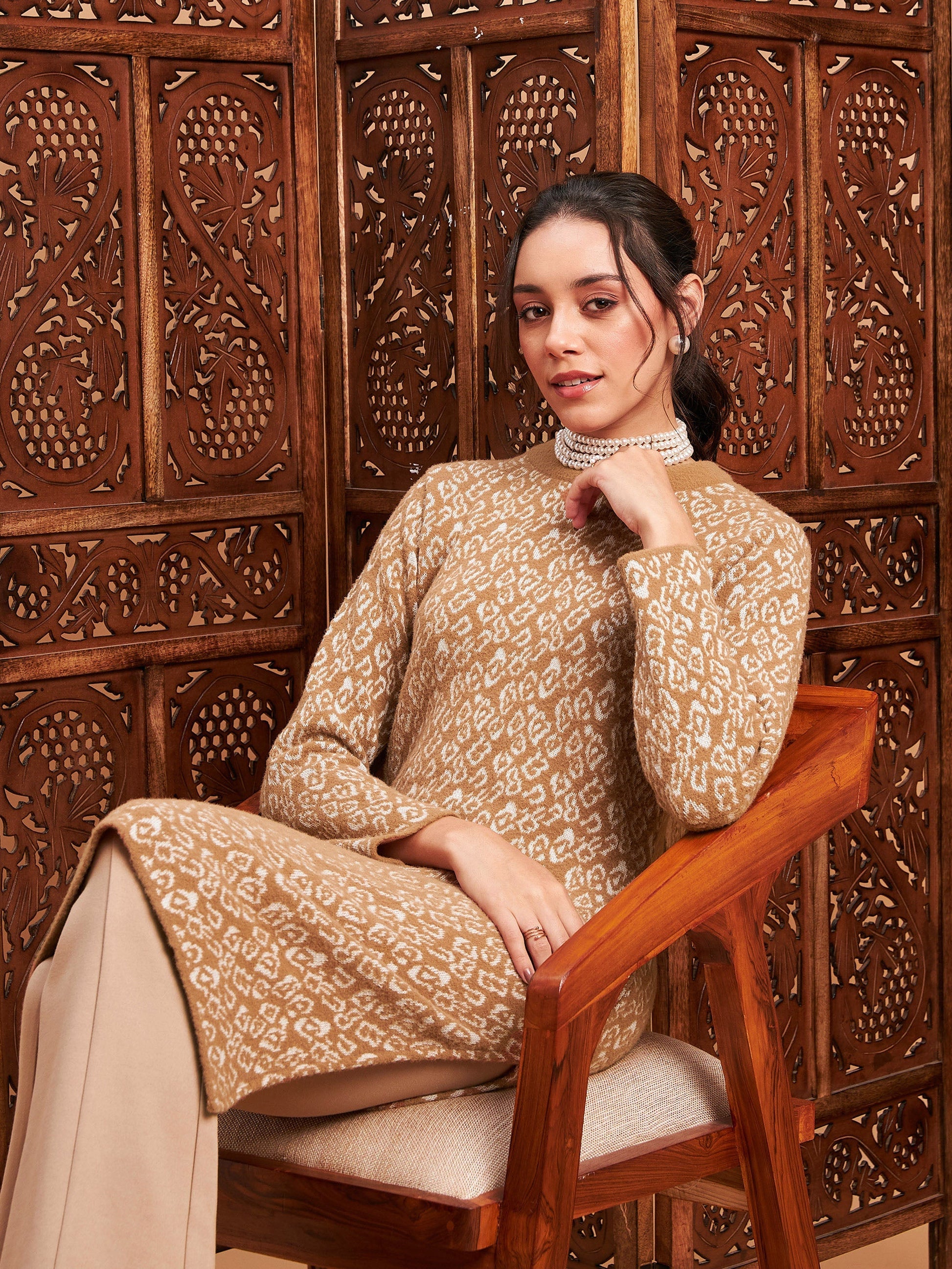 Beige & Off White Hair Wool Straight Kurta-Shae by SASSAFRAS