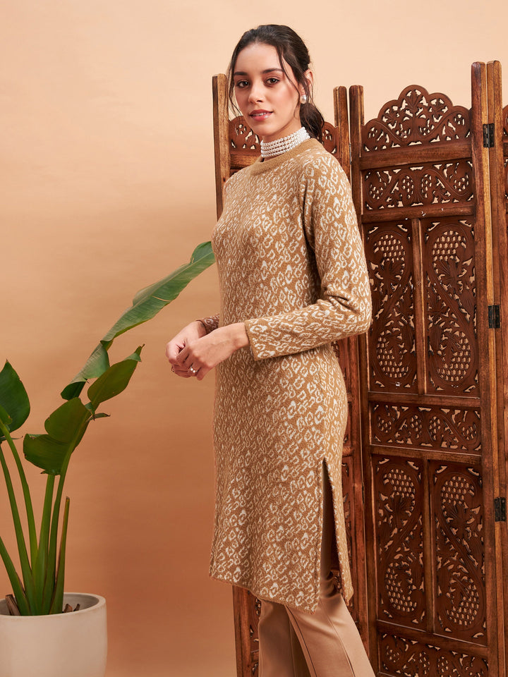 Beige &amp; Off White Hair Wool Straight Kurta-Shae by SASSAFRAS