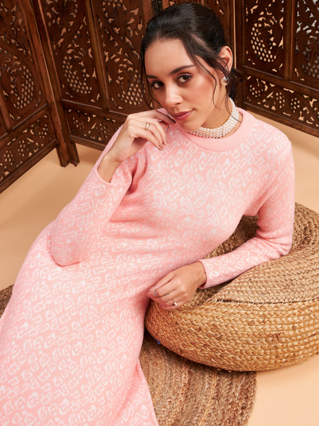 Pink &amp; Off White Hair Wool Straight Kurta-Shae by SASSAFRAS