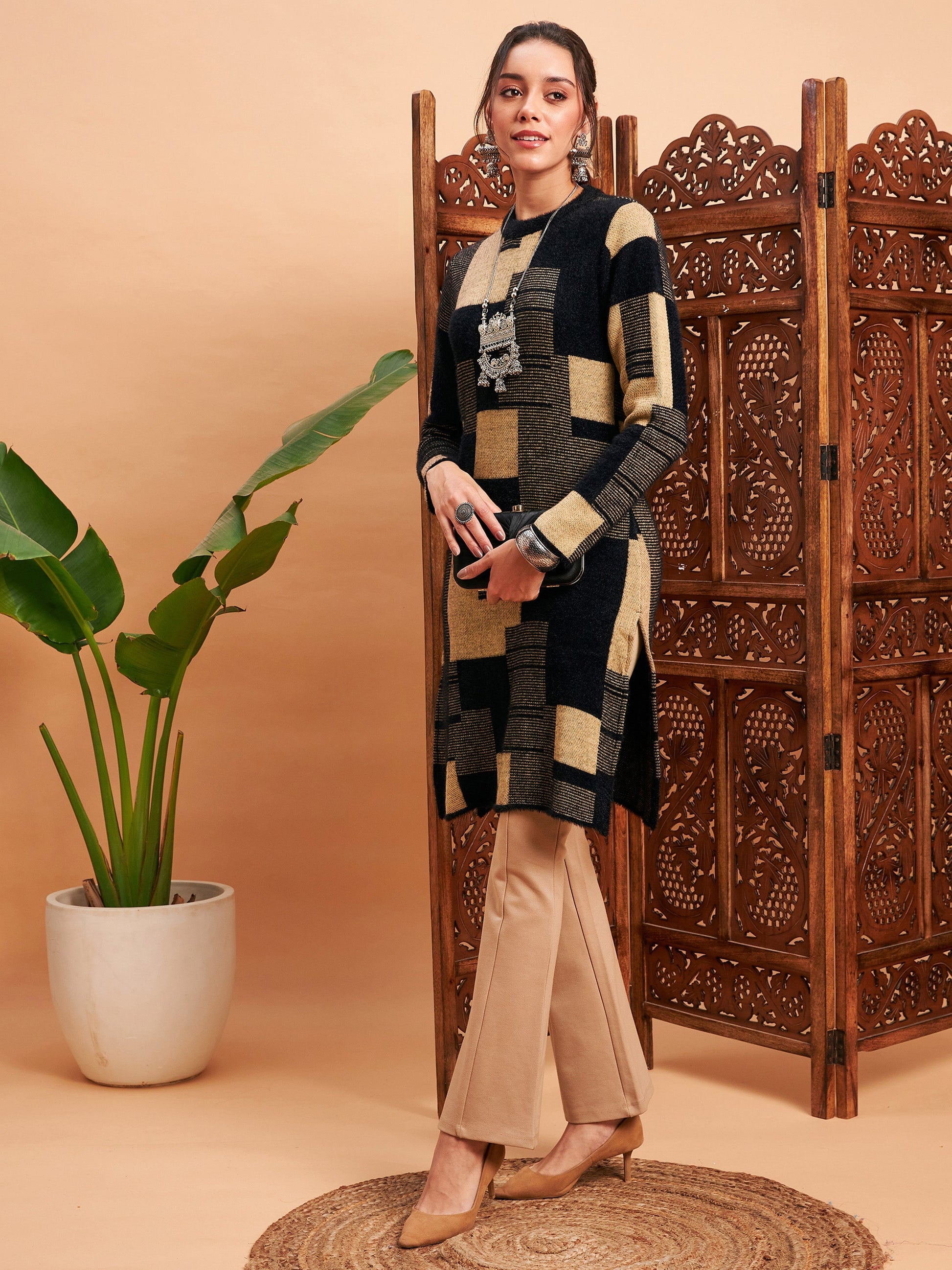 Black & Beige Hair Wool Straight Kurta-Shae by SASSAFRAS